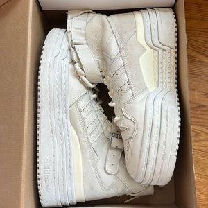 Hightop Adidas sneakers